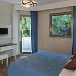Voyage 5*