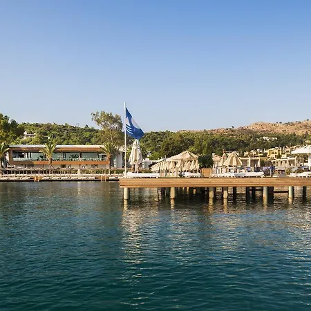 Voyage Otel
