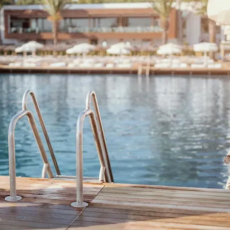 Voyage Otel