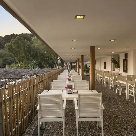 Voyage Otel Göltürkbükü