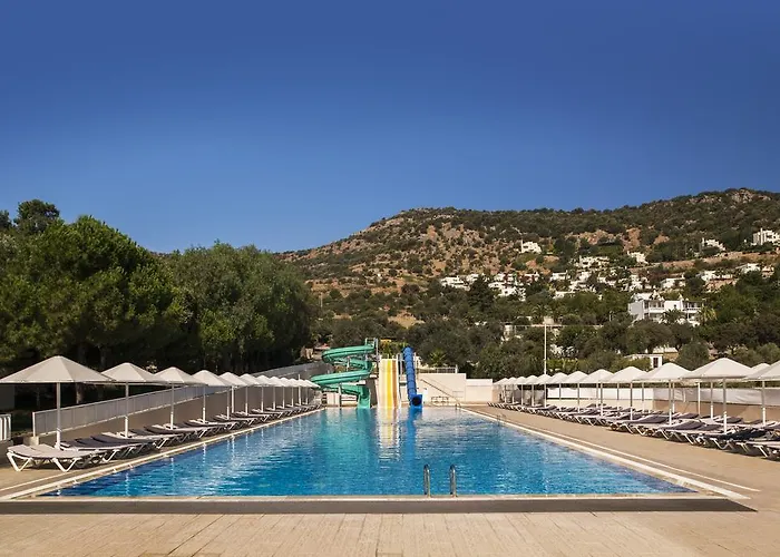 Voyage Hotel