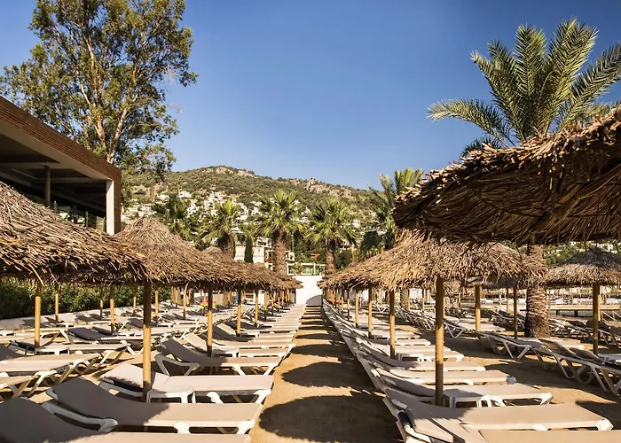 Voyage Hotel Göltürkbükü