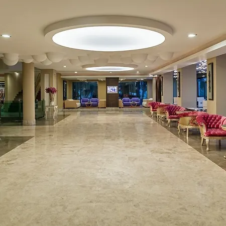 Voyage Hotel Göltürkbükü