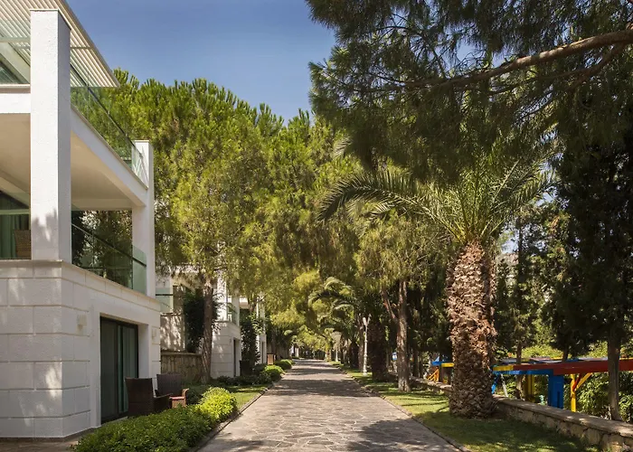 Voyage Hotel